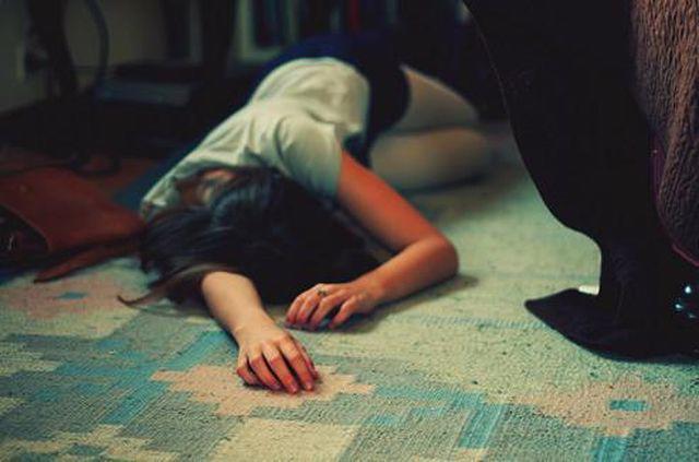 Người phụ nữ 32 tuổi bị đột tử, cảnh báo 3 chỗ đau trên cơ thể cần đến viện gấp