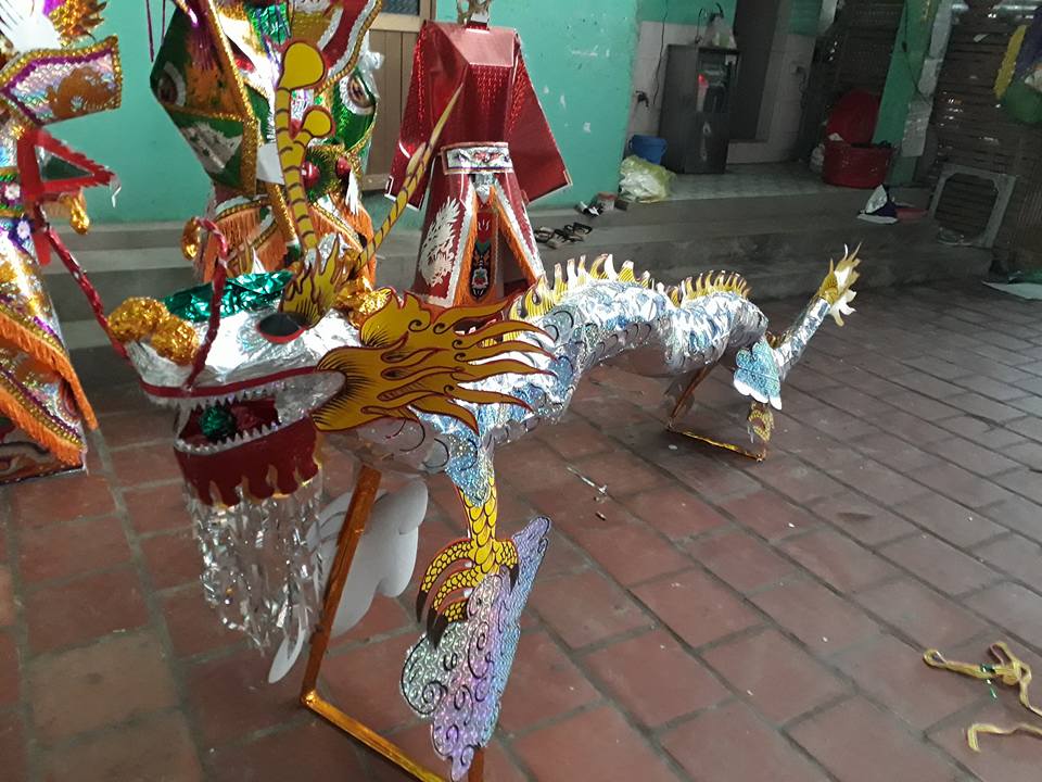 Thâm nhập thủ phủ bán sổ đỏ, chân dài cho người cõi âm