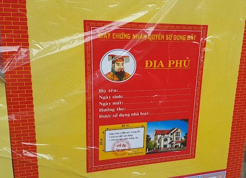 Thâm nhập thủ phủ bán sổ đỏ, chân dài cho người cõi âm