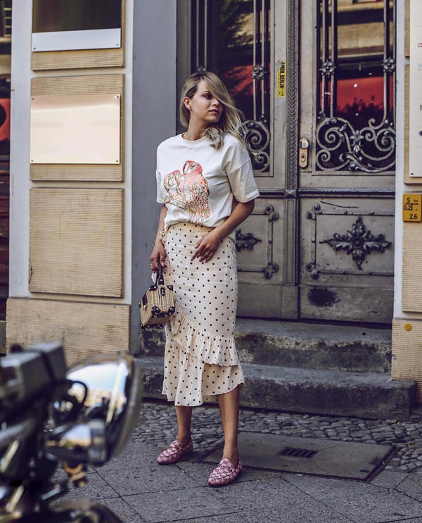 Gợi ý những kiểu váy nhẹ nhàng, tuyệt đẹp cho các nàng sành điệu xuống phố mùa thu