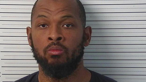 11 đứa trẻ bị bỏ đói giữa sa mạc Mỹ được huấn luyện tấn công trường học