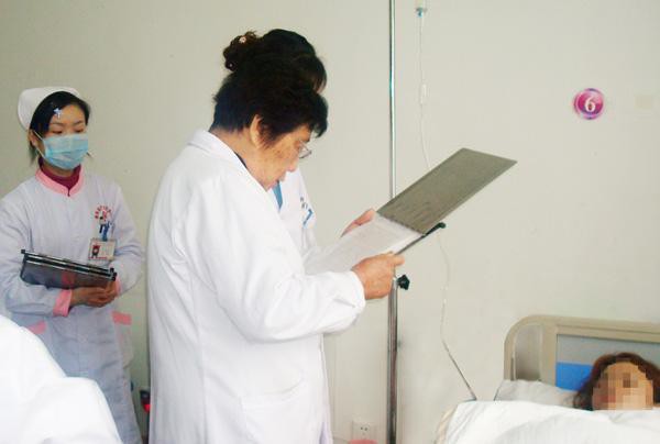 Cảnh báo: Nghe lời đồng nghiệp ăn kiểu này để giảm cân, người phụ nữ bị 200 viên sỏi trong túi mật