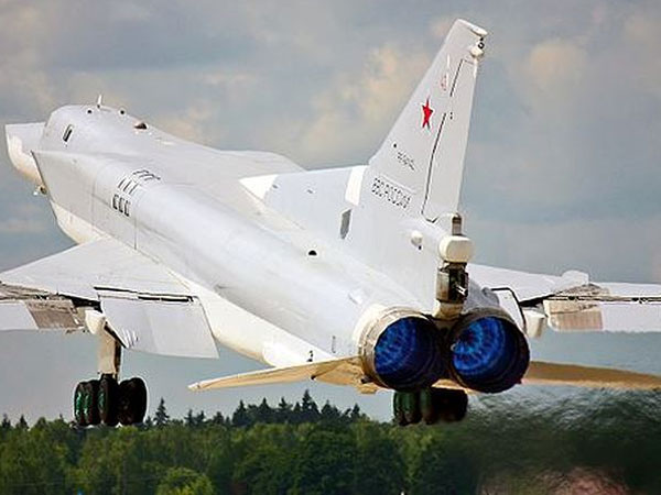 Lộ thời điểm Nga trình làng siêu oanh tạc cơ Tu-22M3M