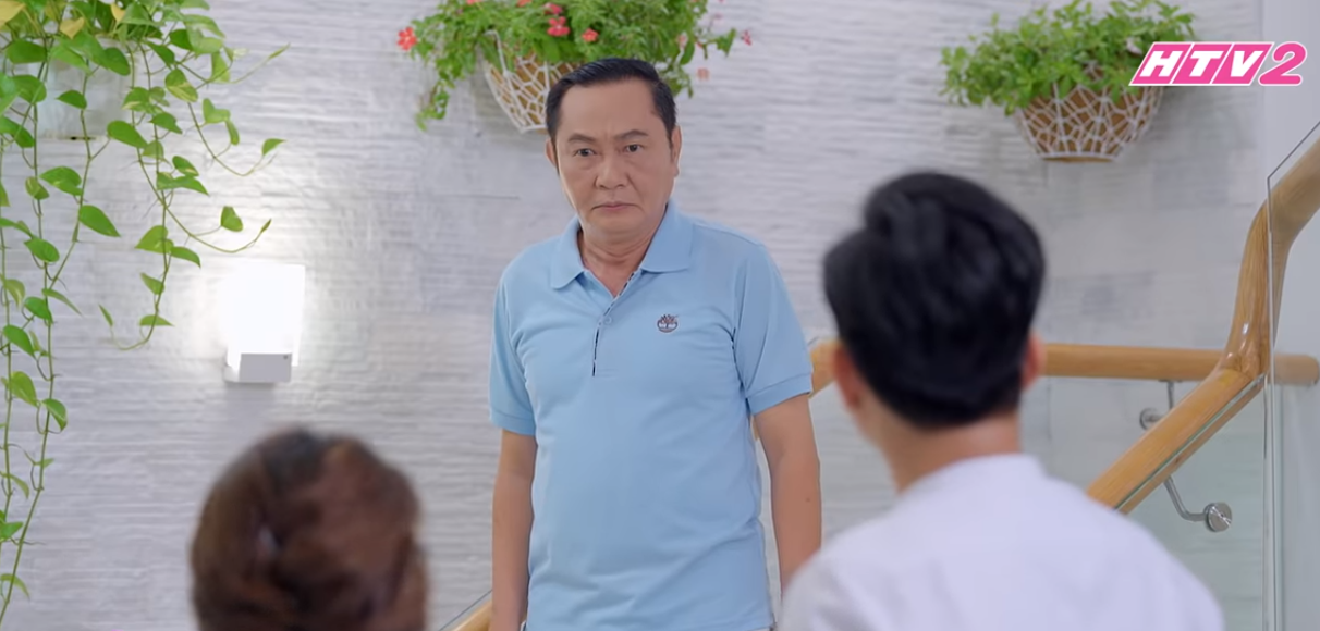 Phim Gạo nếp gạo tẻ tập 42: Hân mải mê bên người tình giàu có, bắt chồng nghỉ việc vào viện chăm bố Phim Gạo nếp gạo tẻ tập 42: Hân mải mê bên người tình giàu có, bắt chồng nghỉ việc vào viện chăm bố