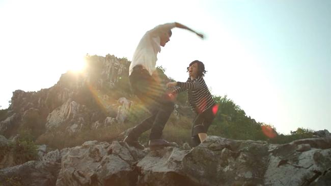 Phim Cả một đời ân oán tập 68: Diệu đẩy Kiên xuống vực để giữ bí mật Phim Cả một đời ân oán tập 68: Diệu đẩy Kiên xuống vực để giữ bí mật