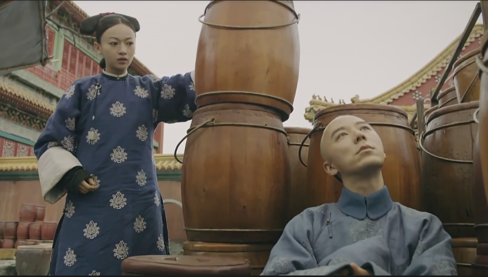 Phim Diên hy công lược tập 27-28: Anh Lạc bị Hoàng hậu đuổi khỏi cung, tình nguyện trao thân cho Phó Hằng