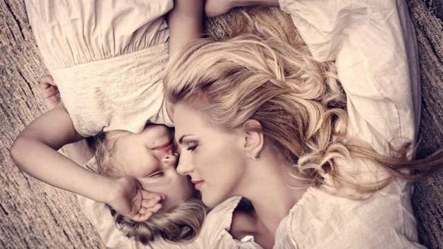 Đã làm mẹ đơn thân thì... đừng khóc Đã làm mẹ đơn thân thì... đừng khóc