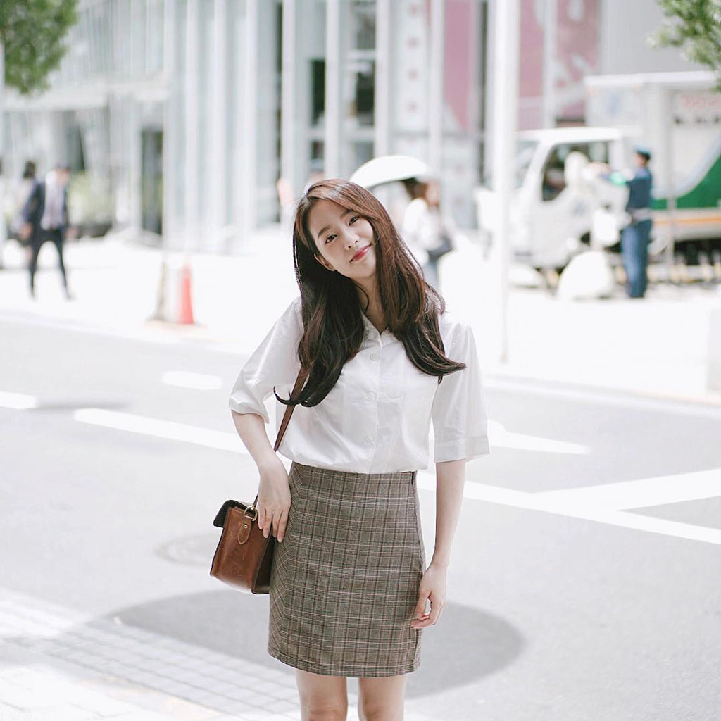 Sống ảo như hot girl số một Thái Lan: Đứng vào đâu cũng có ảnh đẹp