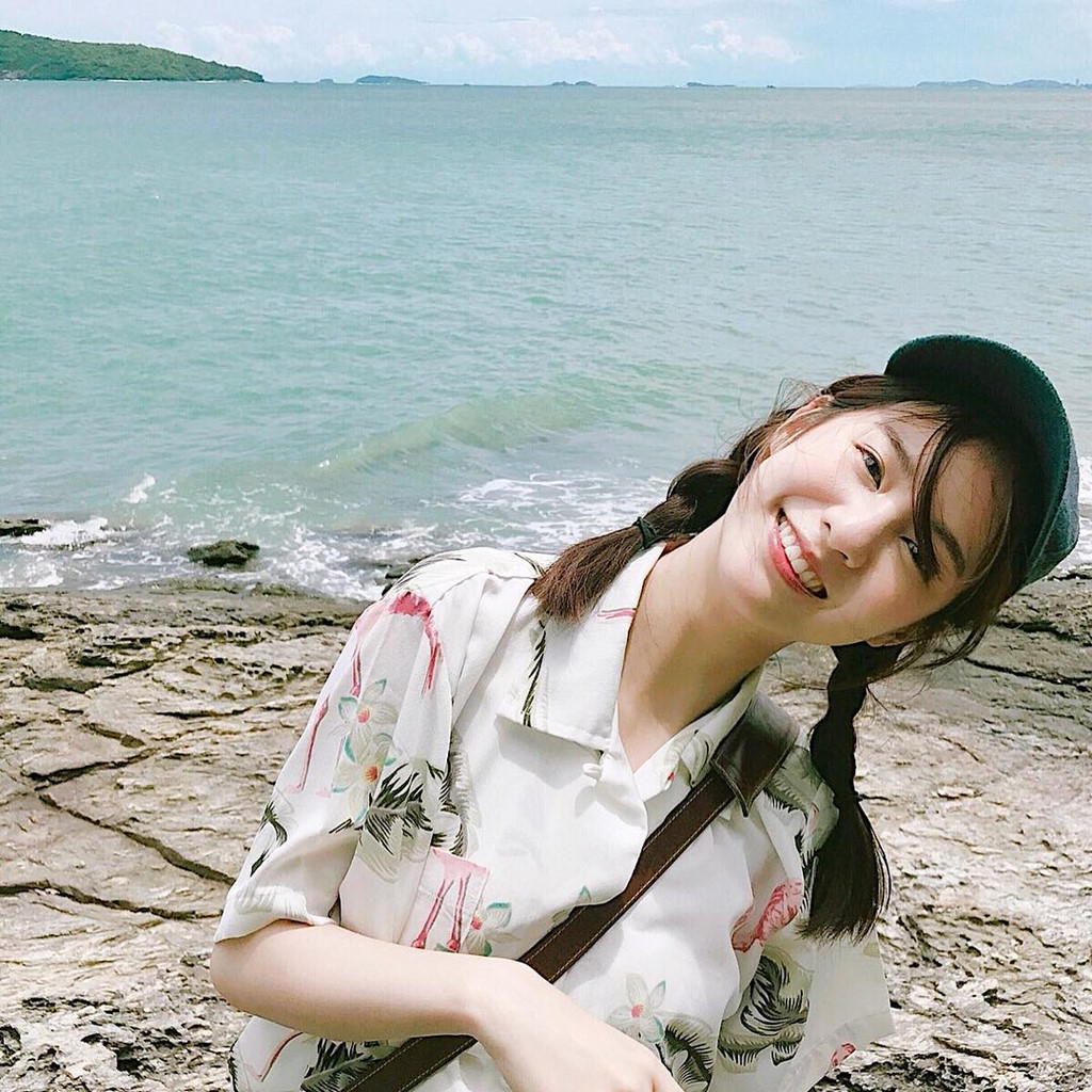 Sống ảo như hot girl số một Thái Lan: Đứng vào đâu cũng có ảnh đẹp