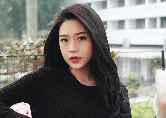 Cận cảnh nhan sắc xinh đẹp và vóc dáng quyến rũ đốt mắt của vợ sắp cưới rapper Rhymastic Cận cảnh nhan sắc xinh đẹp và vóc dáng quyến rũ đốt mắt của vợ sắp cưới rapper Rhymastic