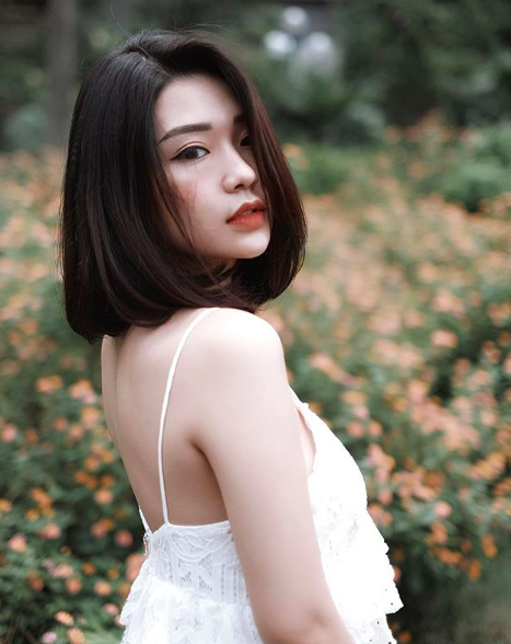 Cận cảnh nhan sắc xinh đẹp và vóc dáng quyến rũ đốt mắt của vợ sắp cưới rapper Rhymastic Cận cảnh nhan sắc xinh đẹp và vóc dáng quyến rũ đốt mắt của vợ sắp cưới rapper Rhymastic
