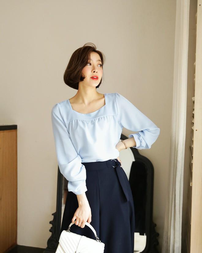 Vòng 1 lép kẹp tưởng không thể cứu, sắm ngay 3 mẫu áo này là quyến rũ ngay!