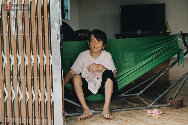 Vui như bà con Chương Mỹ sau trận lũ lịch sử: Mấy đứa cháu được về rồi, nhà cửa rộn ràng hẳn lên! Vui như bà con Chương Mỹ sau trận lũ lịch sử: Mấy đứa cháu được về rồi, nhà cửa rộn ràng hẳn lên!