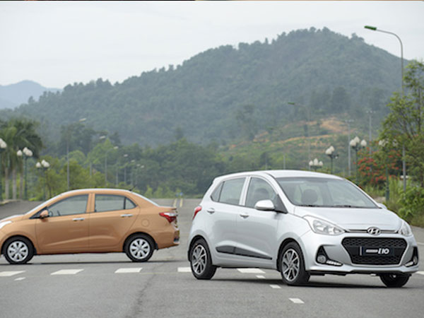 Những lựa chọn ôtô số sàn cho tài xế Việt