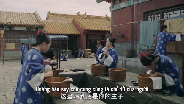 Phim Diên Hi công lược tập 29-30: Ngụy Anh Lạc giết tên thái giám đồng tính biến thái để cứu đồng nghiệp