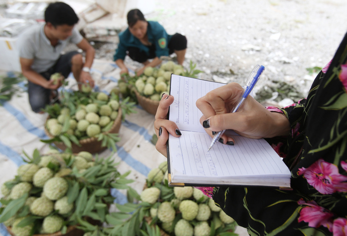Chợ na vùng biên ải vào vụ
