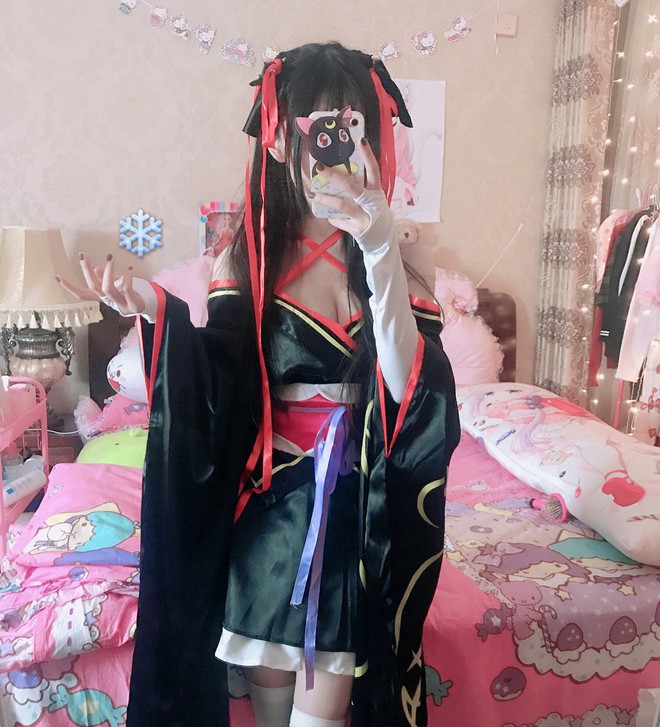 Hot girl Tik Tok Trung Quốc nửa triệu followers bị bóc mẽ mặt giả, gia thế giả Hot girl Tik Tok Trung Quốc nửa triệu followers bị bóc mẽ mặt giả, gia thế giả