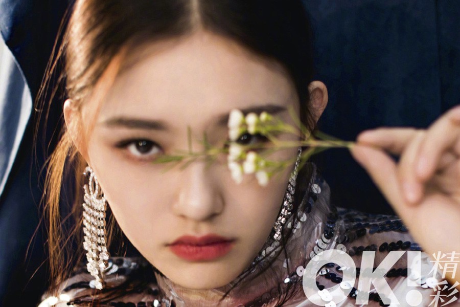 So sánh 5 cô bạn gái của Phùng Thiệu Phong: Người bị chê EQ thấp, kẻ lộ ảnh nóng thuở chập chững vào nghề