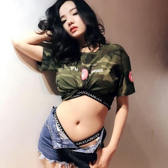 Ngắm thân hình bốc lửa của người đẹp được Phan Hải tán tỉnh trong Người phán xử tiền truyện