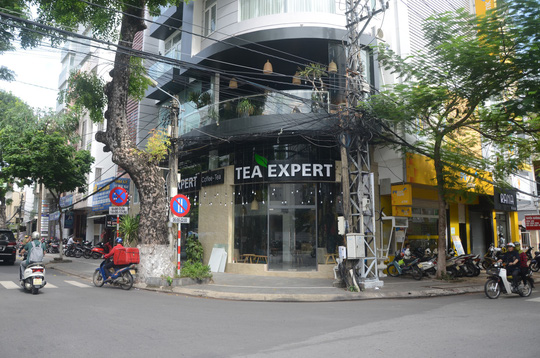 Ông Nguyễn Công Lang góp công cho Vũ nhôm thâu tóm nhà công sản ra sao?