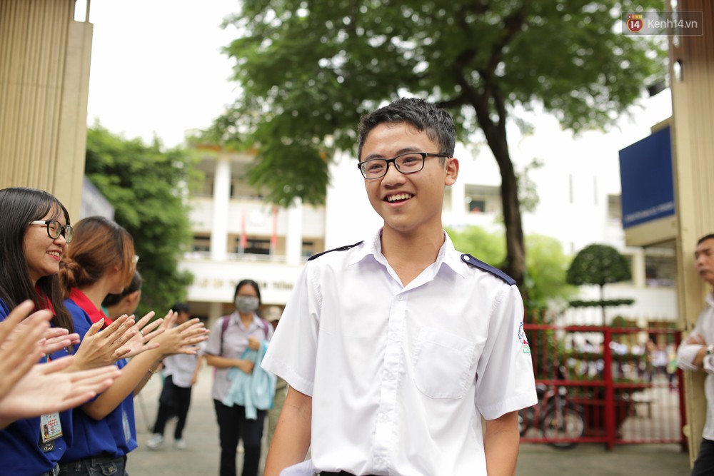 Thủ khoa đầu vào các trường đại học năm 2018: Học giỏi từ bé, thi điểm cao không có gì bất ngờ Thủ khoa đầu vào các trường đại học năm 2018: Học giỏi từ bé, thi điểm cao không có gì bất ngờ