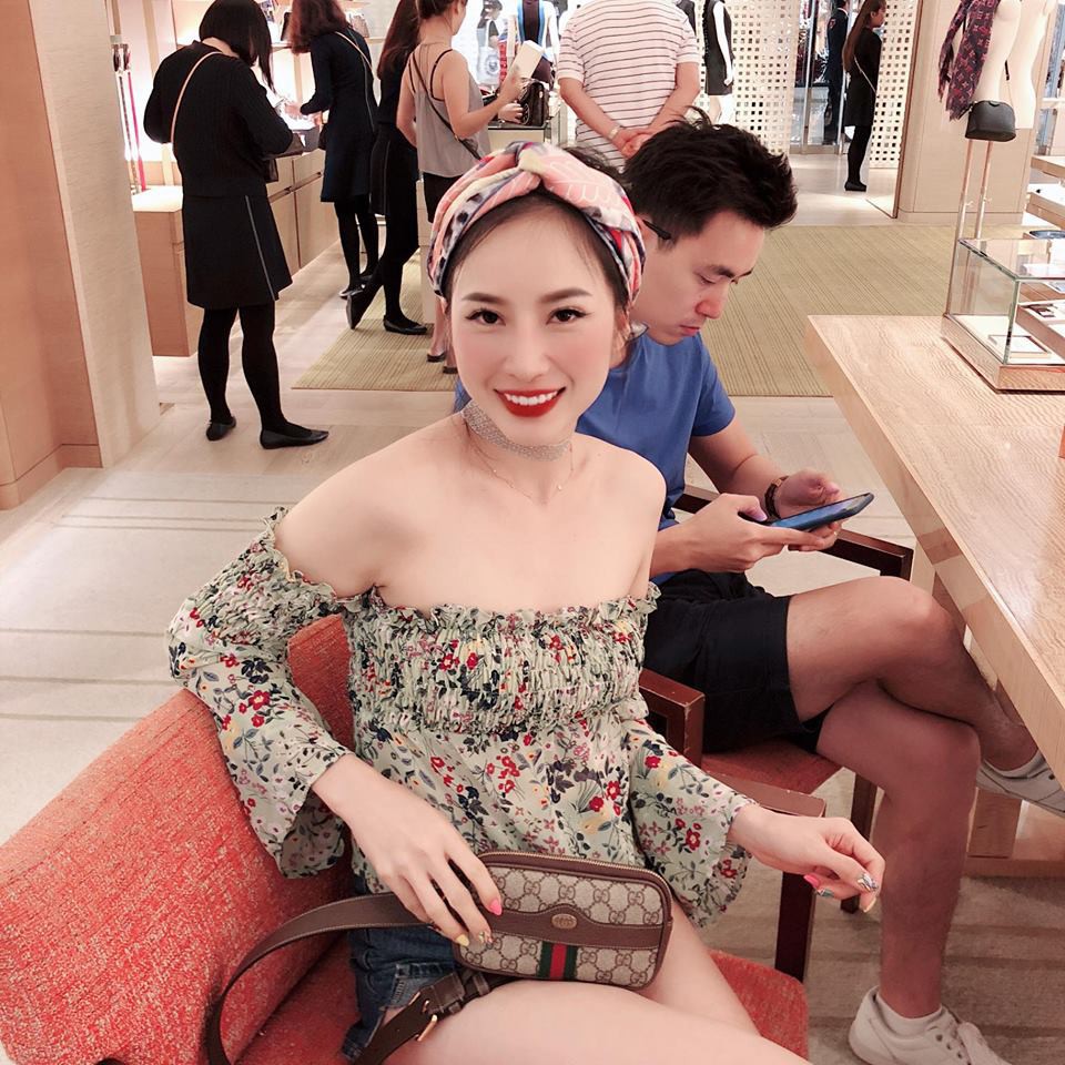 Xari Nguyễn - vợ hai Đăng Nguyên khoe ảnh đi chơi ở Singapore, úp mở chuyện có bầu lần 2