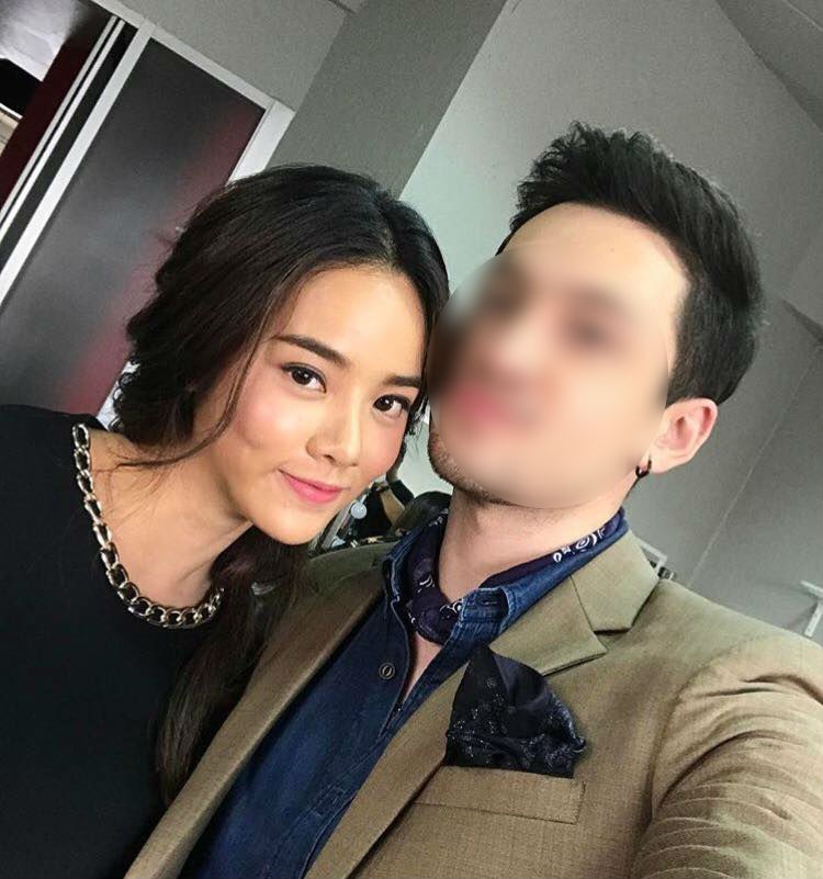 Kể bạn trai lương 5.000 USD/tháng mà không chịu chi tình phí, đi uống nước tiền ai nấy trả, cô gái khiến hội chị em tranh cãi gay gắt