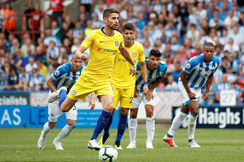 Chelsea giữ đỉnh bảng Ngoại hạng Anh sau chiến thắng đậm