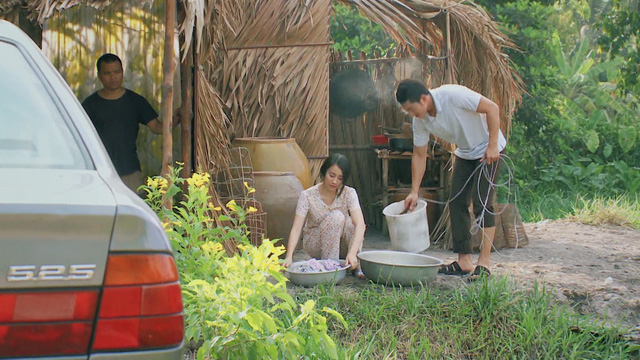 Phim Cung đường tội lỗi tập 7: Tuyết mưu đồ giết chồng cướp tài sản, Bảy tông chết người bị tống giam Phim Cung đường tội lỗi tập 7: Tuyết mưu đồ giết chồng cướp tài sản, Bảy tông chết người bị tống giam