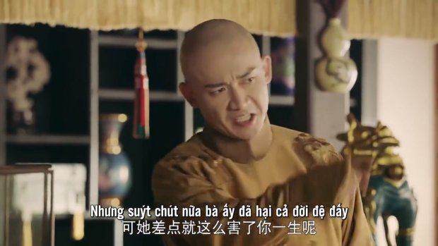 Phim Diên Hi công lược tập 31-32: Cao Quý phi tự tử vì bị Nhàn phi dội nước phân Phim Diên Hi công lược tập 31-32: Cao Quý phi tự tử vì bị Nhàn phi dội nước phân
