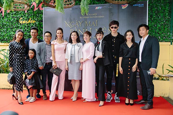Phim Ngày mai bình yên: Nữ diễn viên Những ngọn nến trong đêm lột xác thành nhân vật phản diện Phim Ngày mai bình yên: Nữ diễn viên Những ngọn nến trong đêm lột xác thành nhân vật phản diện