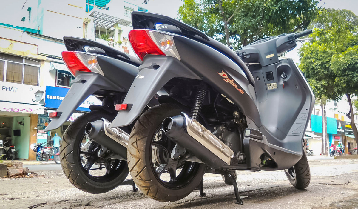 Huyền thoại Honda Dylan chưa lăn bánh, giá gần 160 triệu ở Sài Gòn