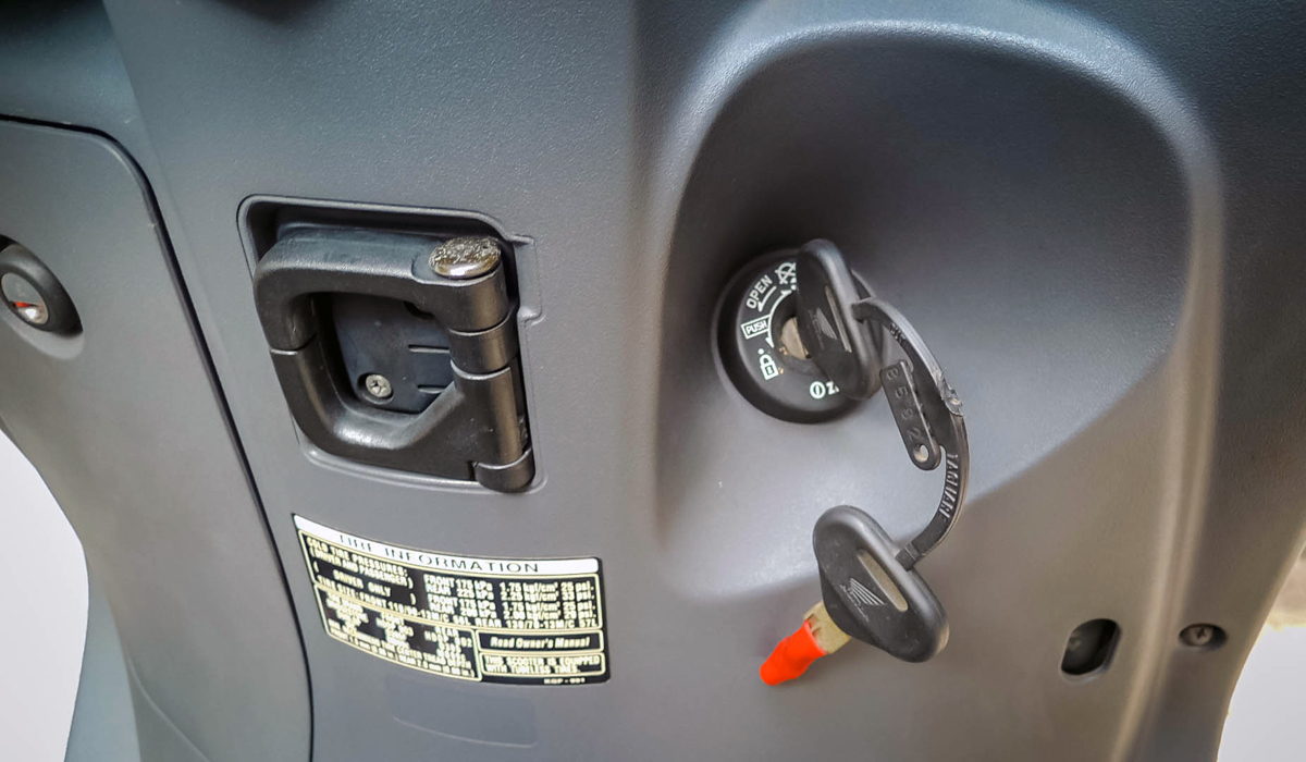 Huyền thoại Honda Dylan chưa lăn bánh, giá gần 160 triệu ở Sài Gòn