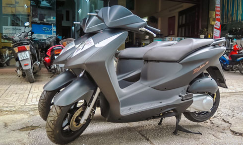 Huyền thoại Honda Dylan chưa lăn bánh, giá gần 160 triệu ở Sài Gòn