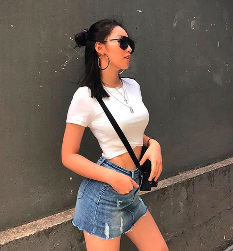 Xinh đẹp, quyến rũ và nóng bỏng - đây là những cô nàng gây chú ý khi gia nhập hội bạn gái người nổi tiếng