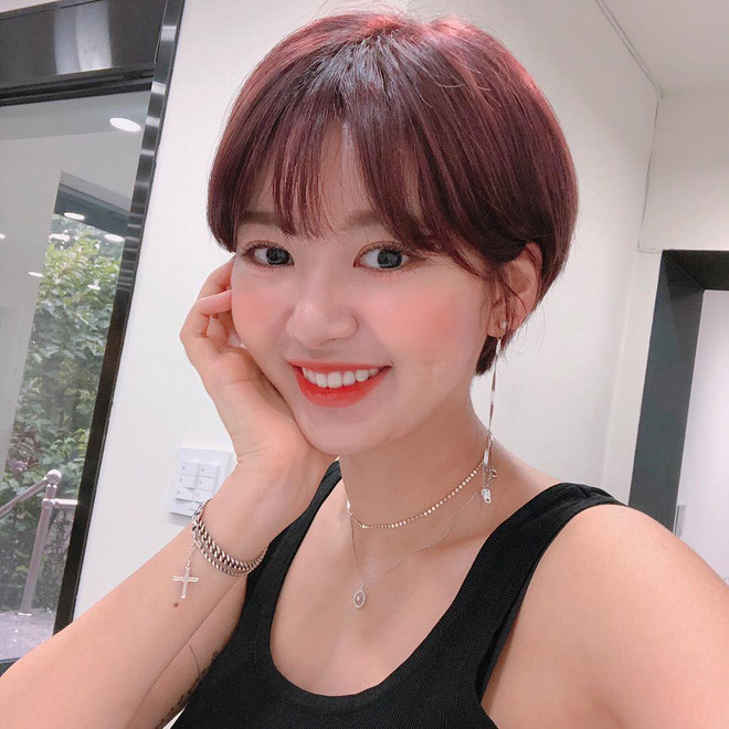 Giới trẻ Hàn Quốc lăng xê kiểu tóc ngắn cá tính trong mùa hè