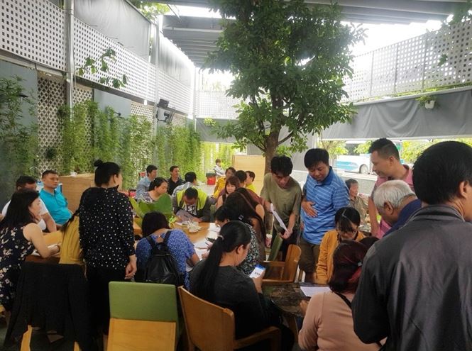 Bị chủ đầu tư cắt hỗ trợ, người dân Carina Plaza cầu cứu Bí thư TP HCM