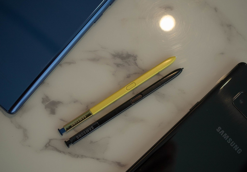 So sánh Galaxy Note9 với Note8 - có nên nâng cấp?