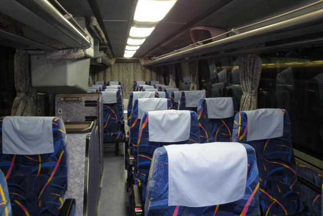 Chuyến xe buýt đêm trong tháng cô hồn đón ngay hành khách thích đùa, chỉ nói câu này mà phụ xe sợ xanh mặt