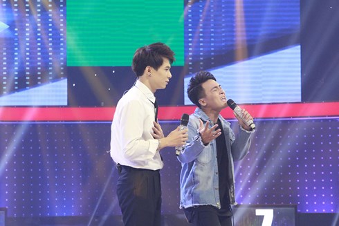 Giọng ải giọng ai tập 3: Cô nàng hát Dằm Trong Tim bằng giọng khủng khiến khách mời quên luôn giai điệu gốc Giọng ải giọng ai tập 3: Cô nàng hát Dằm Trong Tim bằng giọng khủng khiến khách mời quên luôn giai điệu gốc