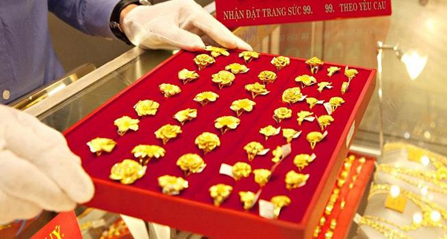 Lý giải vì sao tháng cô hồn người Việt hay kiêng mua vàng?