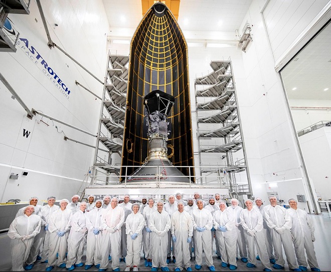 Tàu vũ trụ 1,5 tỷ USD của NASA bắt đầu sứ mệnh chạm vào Mặt trời