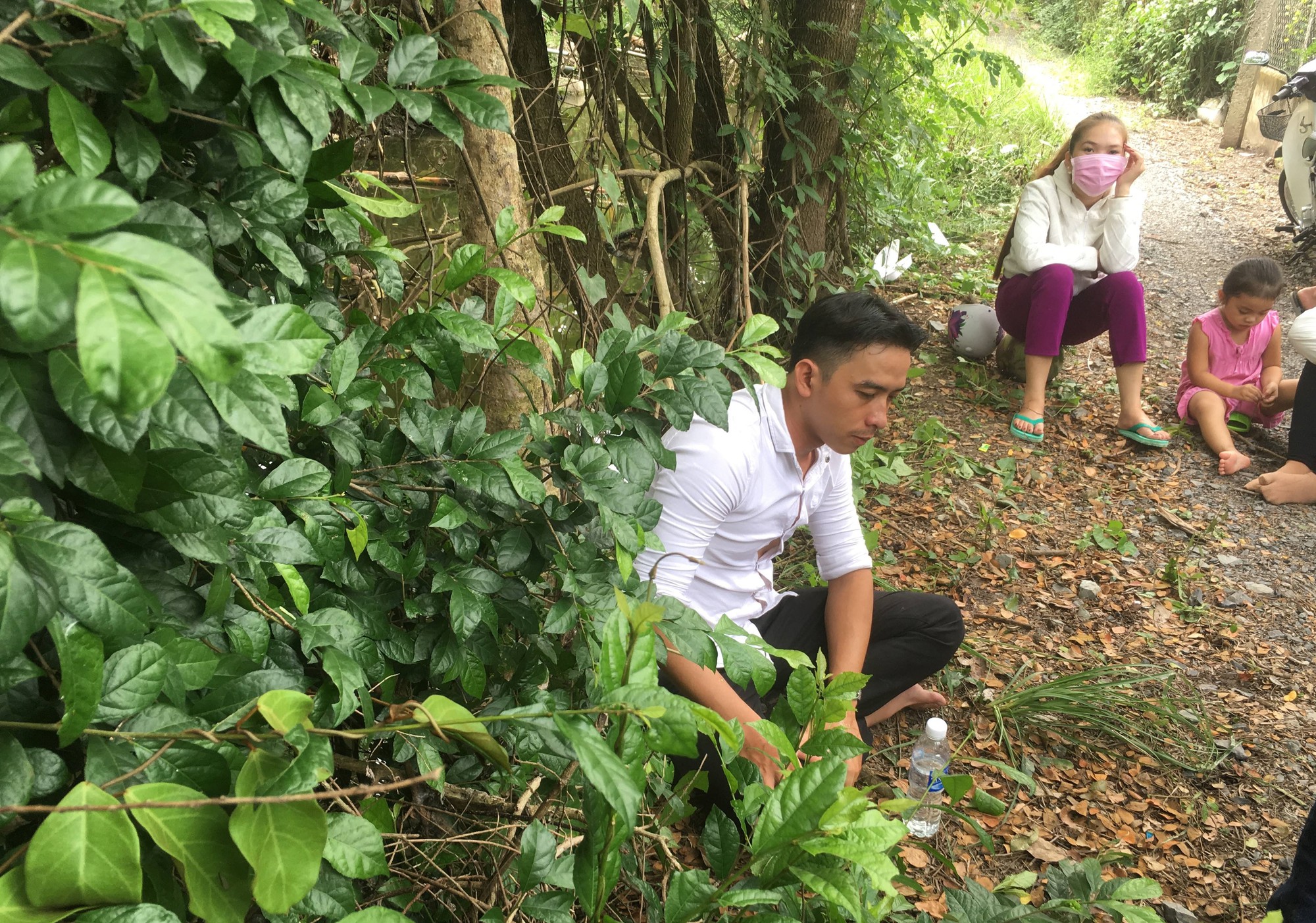 Bố của bé gái 5 tuổi bị chồng sau của vợ sát hại tại Tiền Giang: Con ơi, bố đến rồi này