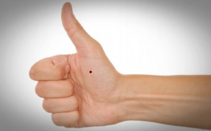 Nếu có nốt ruồi son ở những vị trí này, bạn là người luôn gặp may, có số hưởng sung sướng cả đời