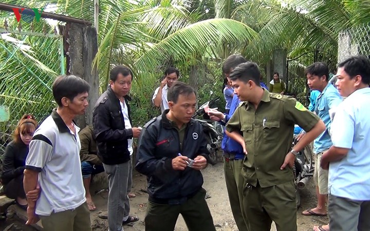 Thảm án ở Tiền Giang: Cô gái 17 tuổi run rẩy kể lại phút được tha mạng