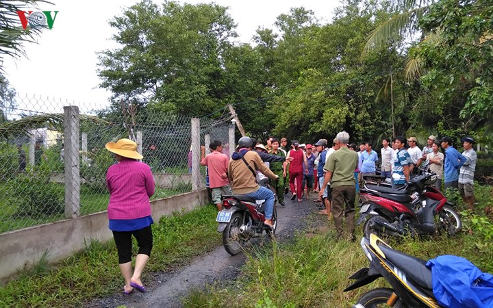 Thảm án ở Tiền Giang: Cô gái 17 tuổi run rẩy kể lại phút được tha mạng