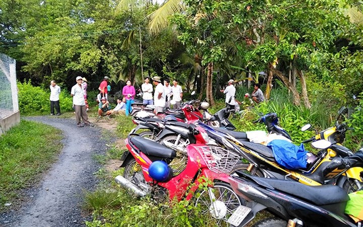 Thảm án ở Tiền Giang: Cô gái 17 tuổi run rẩy kể lại phút được tha mạng