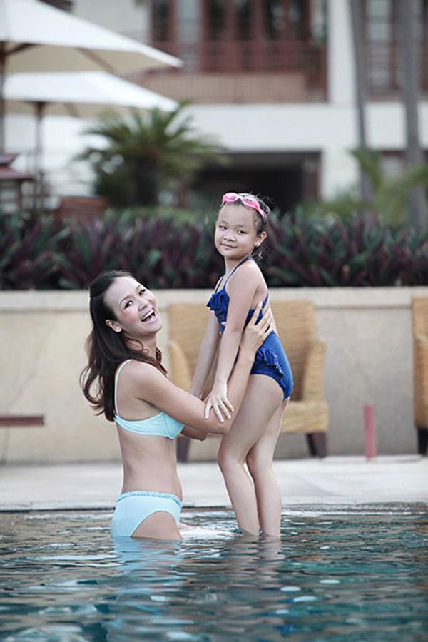 Xinh đẹp, hạnh phúc nhưng sau sinh, mỹ nhân Việt không khỏi hận bản thân, căm ghét cuộc đời