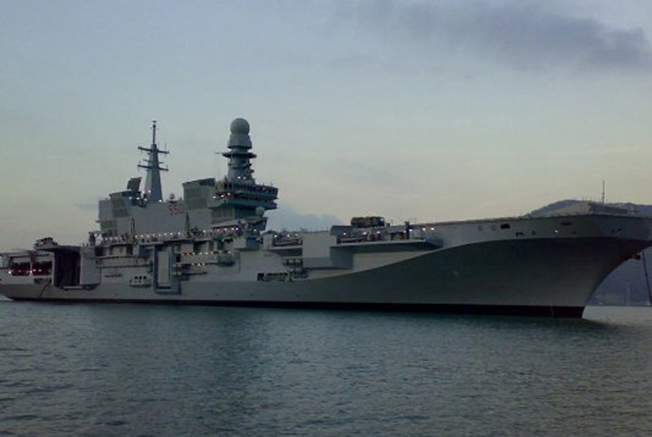 Ngạc nhiên Tàu sân bay Cavour nhỏ nhưng có võ của Italy