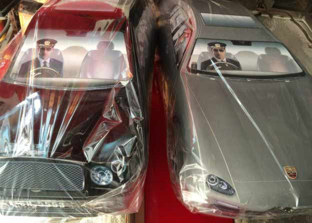 Cúng cô hồn bằng siêu xe dát vàng, biệt thự khủng, quần áo thời trang hàng hiệu